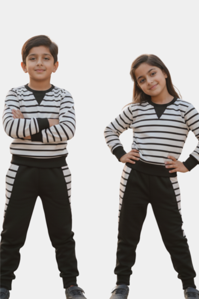 Trendy Black & White Striped Kids' Tracksuit - Yan Diet Fleece