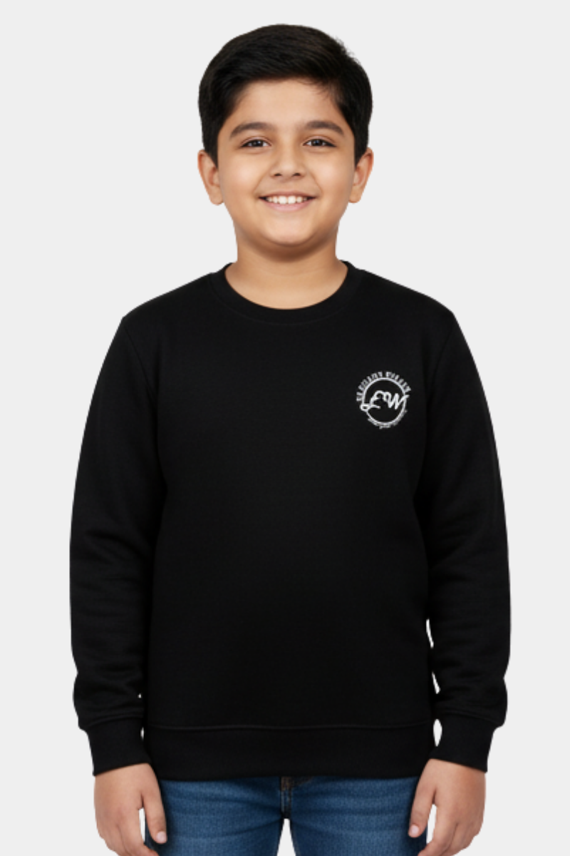 Howling Wolf Moon Graphic Sweatshirt