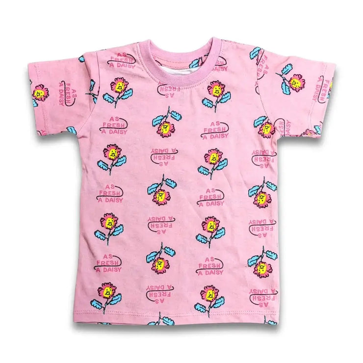 As fresh a Daisy Cute pink tee for baby